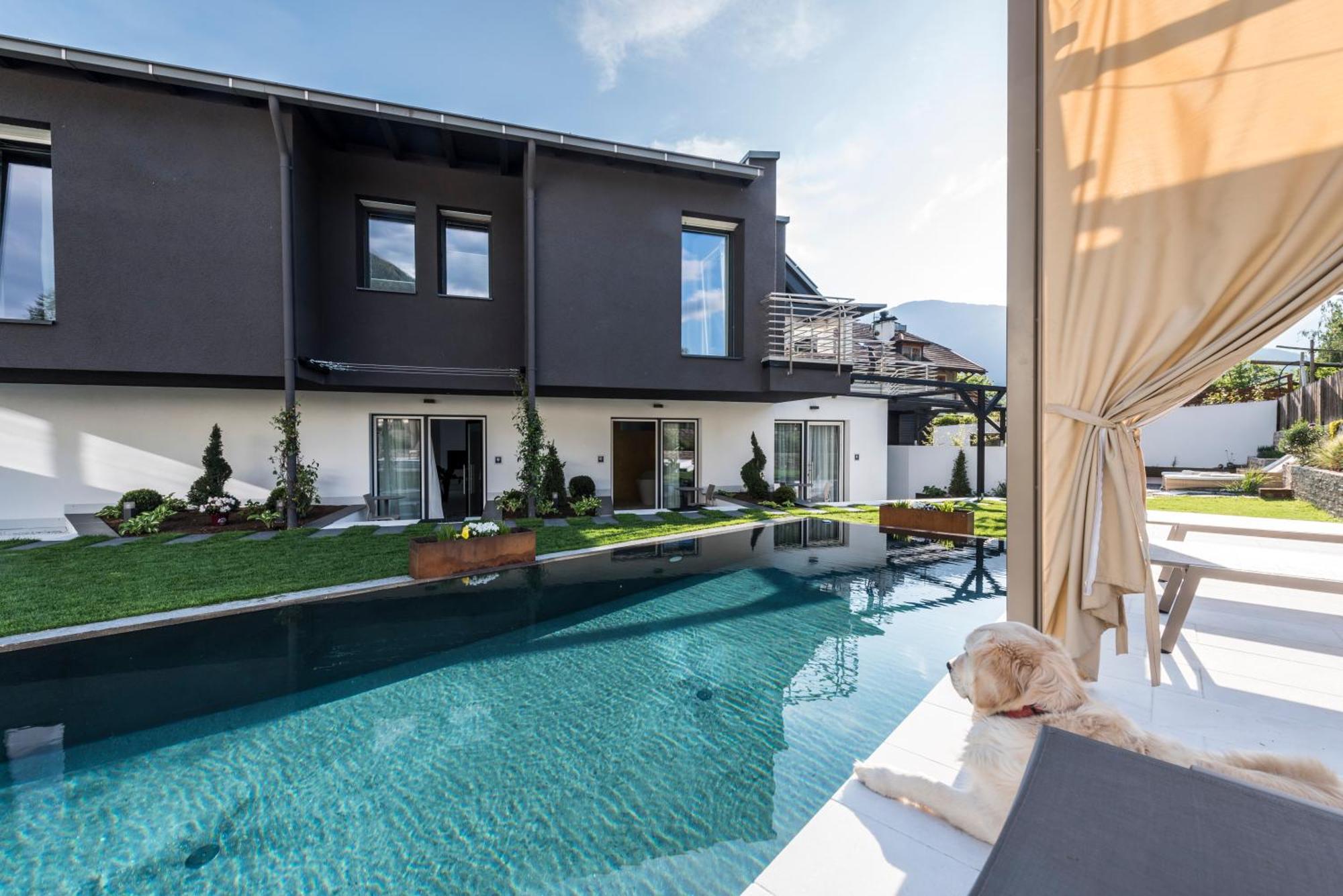 Merangardenvilla